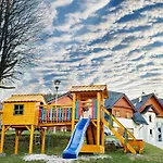 Wonder - Gorski Karmel Z Balkonem I Kominkiem - Dozorowane Osiedle Z Placem Zabaw, Tuz Przy Stoku Narciarskim